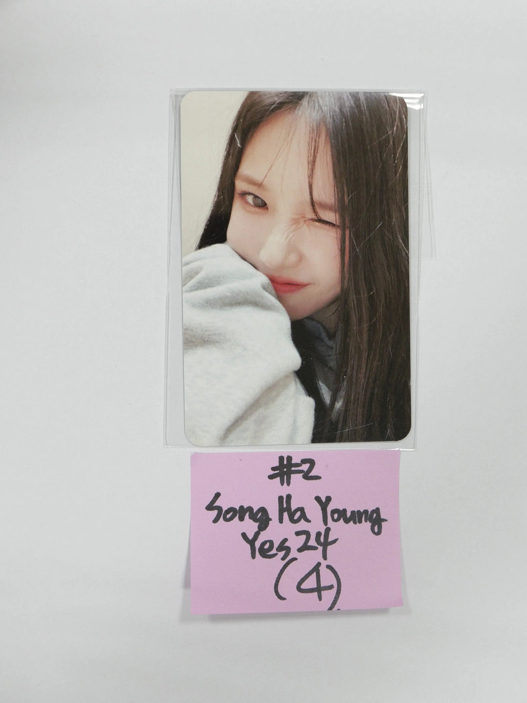 Fromis_9 "Talk&amp;Talk" - Yes24 Fan Sign Event Photocard - HALLYUSUPERSTORE