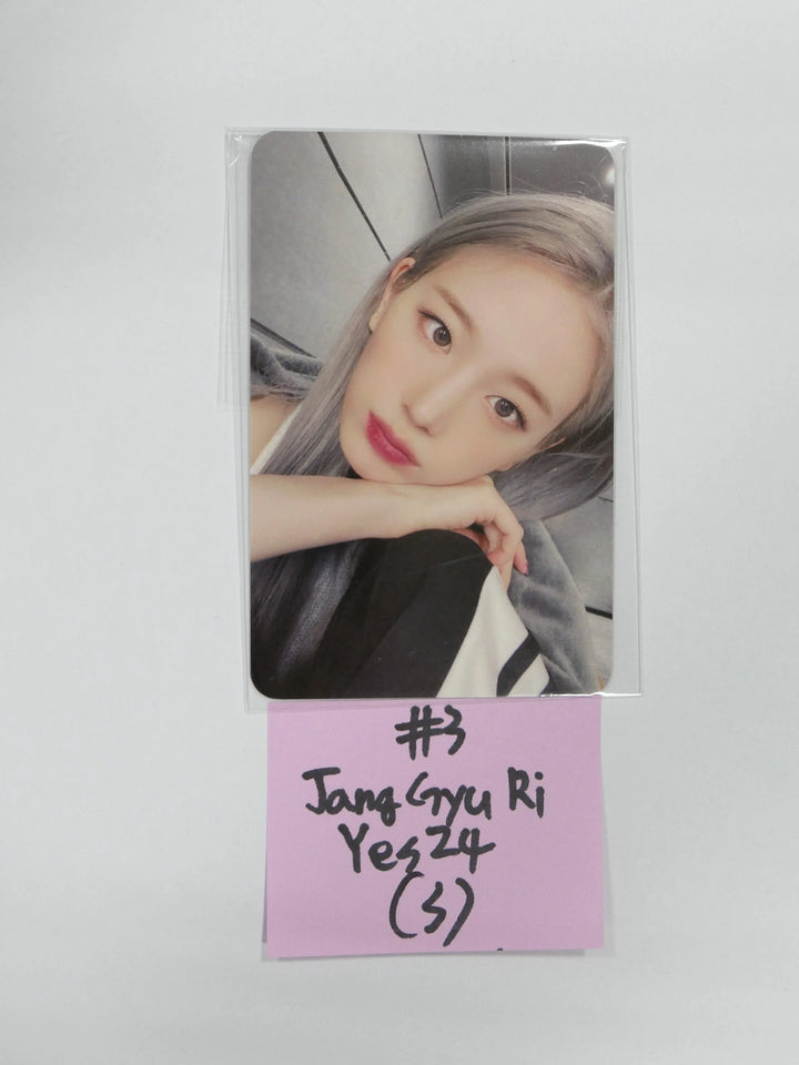 Fromis_9 "Talk&amp;Talk" - Yes24 Fan Sign Event Photocard - HALLYUSUPERSTORE