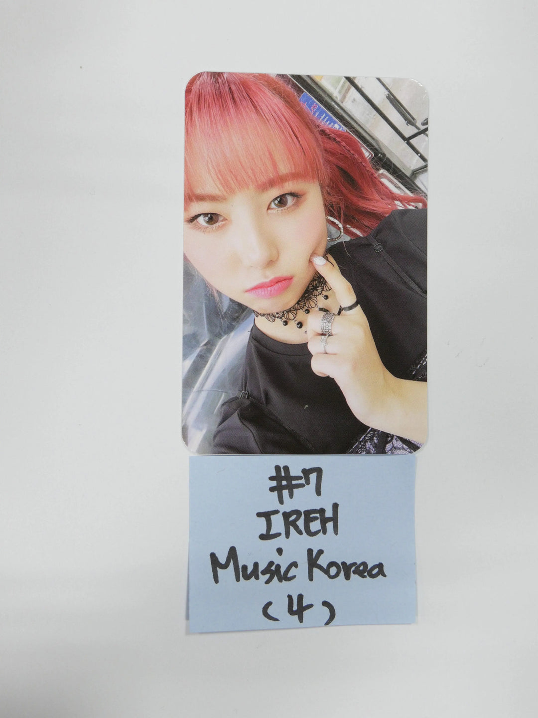 Purple Kiss "Hide &amp; Seek" - MakeStar, Musickorea  Fansign Event Photocard - HALLYUSUPERSTORE