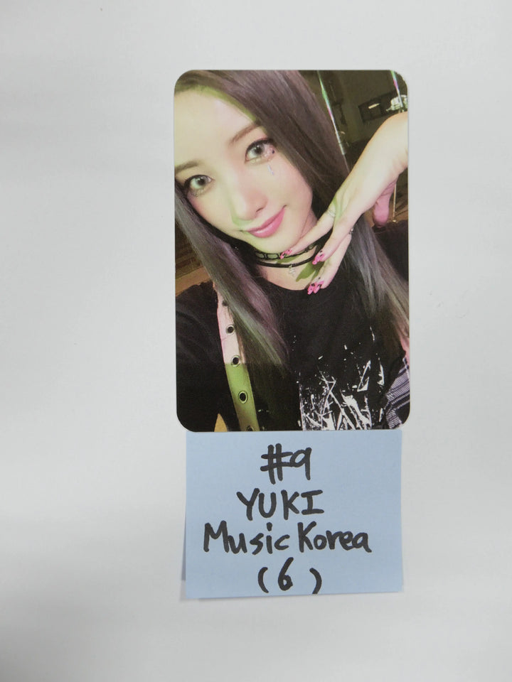 Purple Kiss "Hide &amp; Seek" - MakeStar, Musickorea  Fansign Event Photocard - HALLYUSUPERSTORE