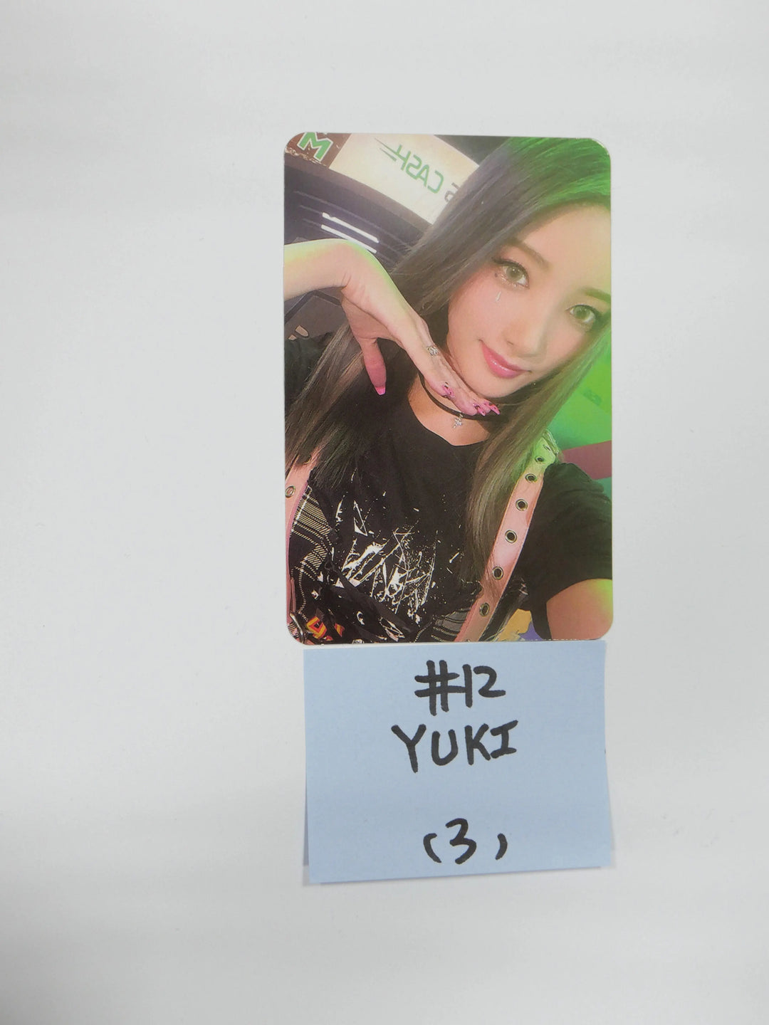 Purple Kiss "Hide &amp; Seek" - Official Photocard [Updated 10/01] - HALLYUSUPERSTORE