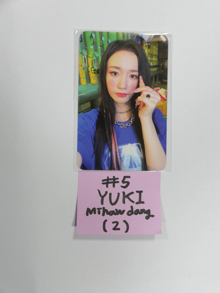 Purple Kiss "Hide &amp; Seek" - Mihwadang Fansign Event Photocard - HALLYUSUPERSTORE
