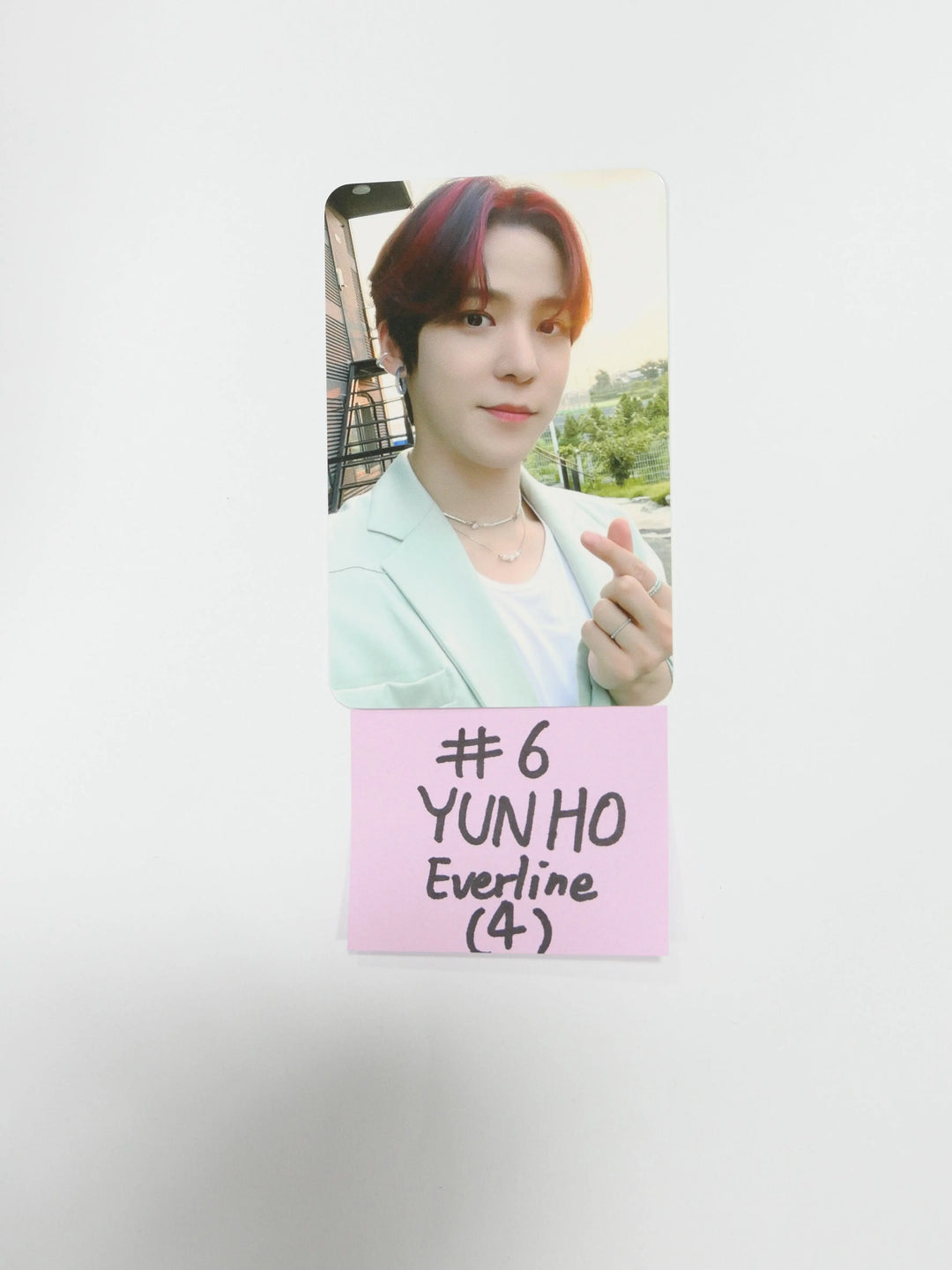 Ateez &