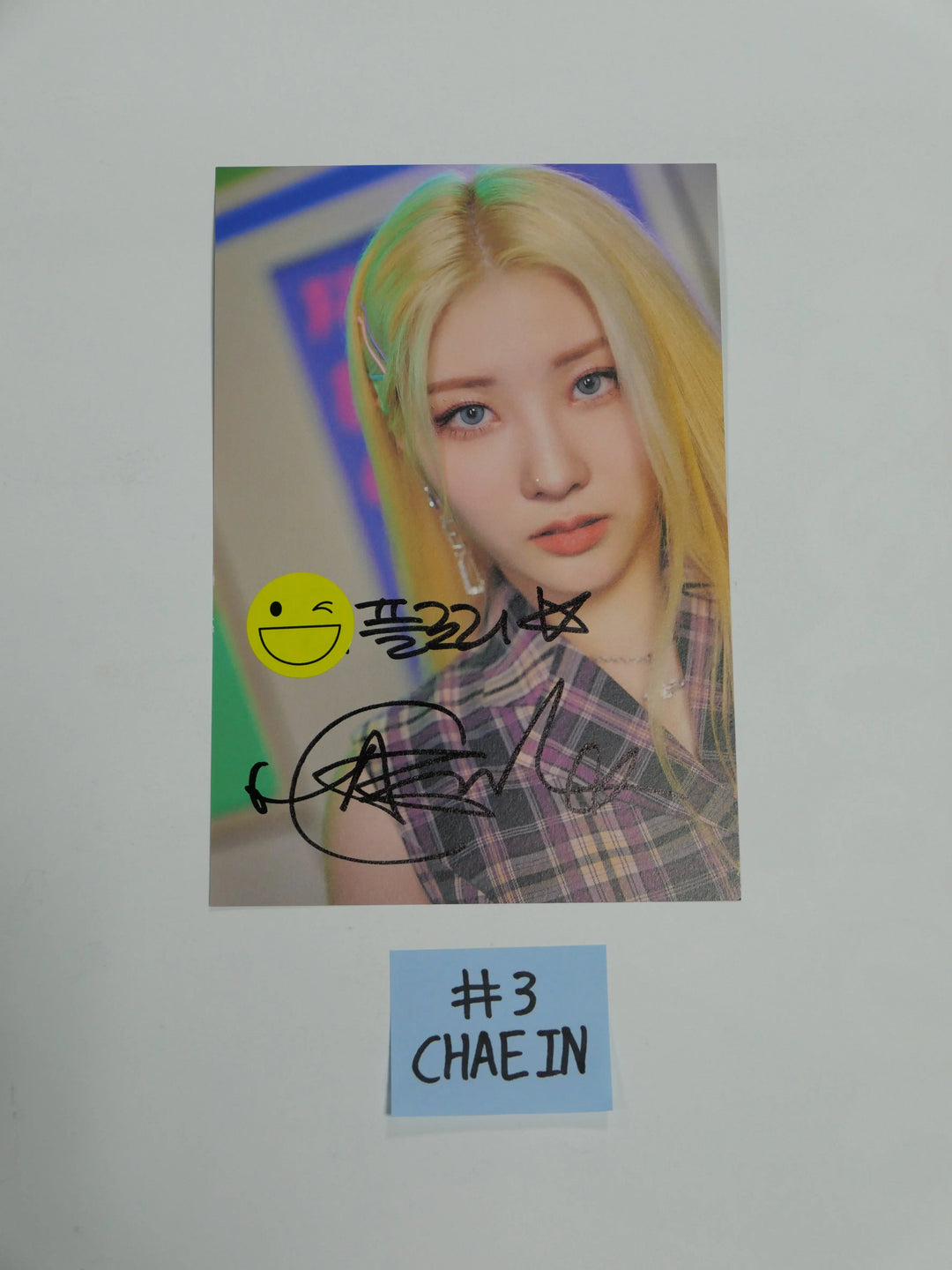 Purple Kiss [ HIDE &amp; SEEK ] – A Cut Page From Fansign Event Albums - HALLYUSUPERSTORE