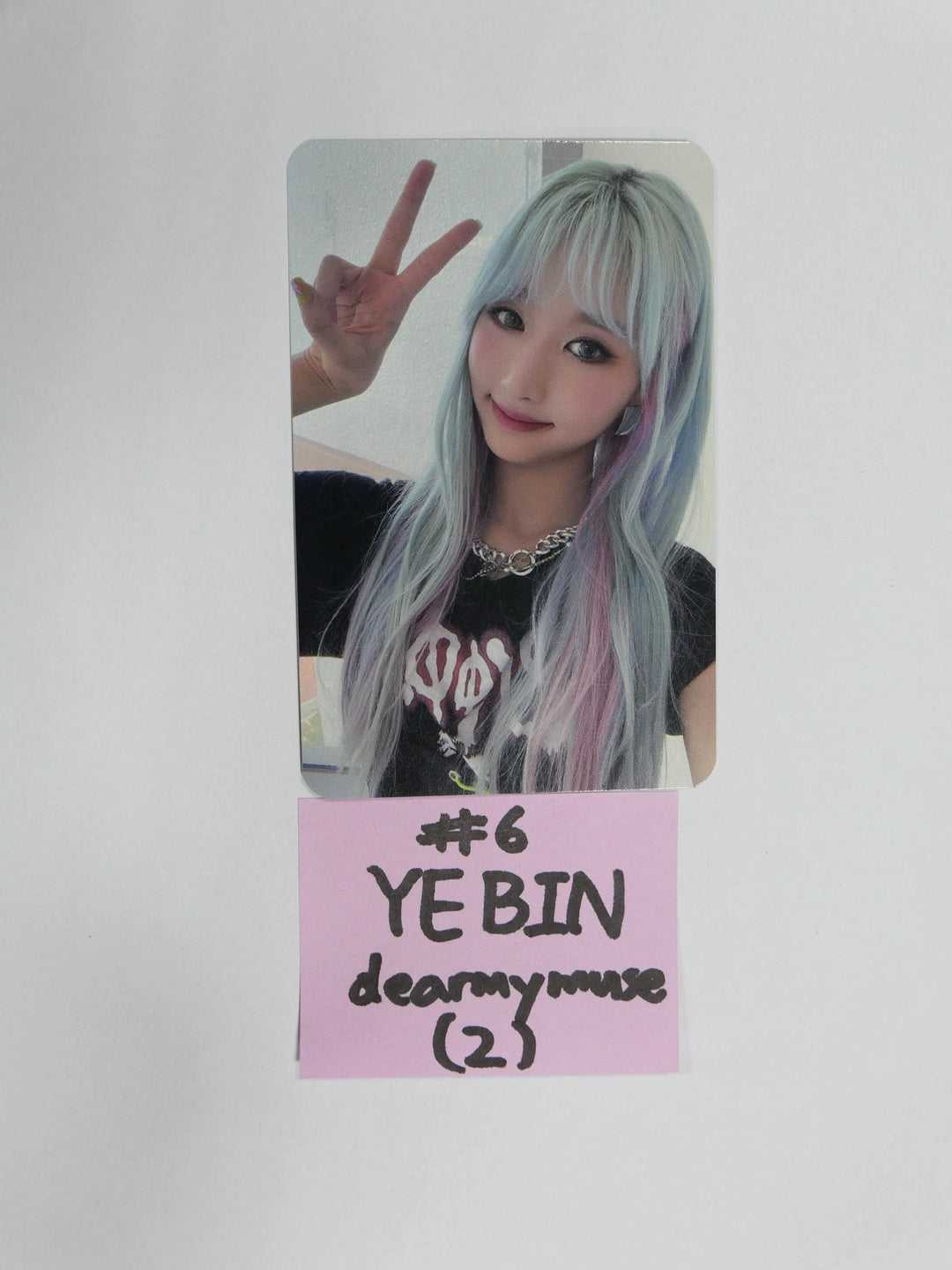 HOT ISSUE 1st Single Album &