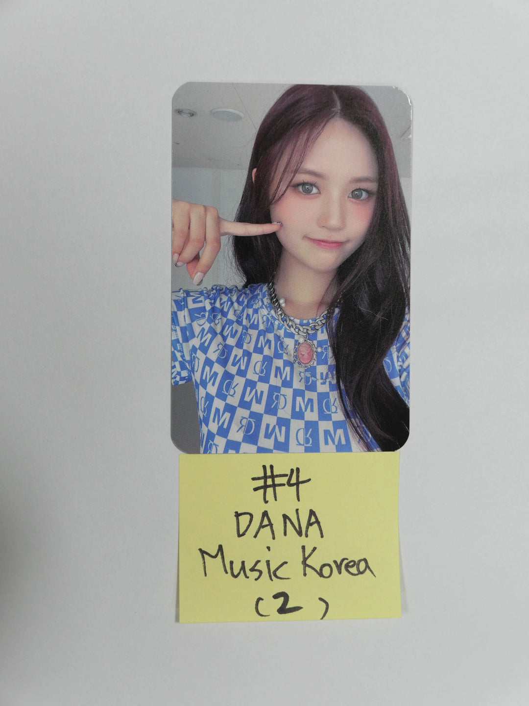 HOT ISSUE 1st Single Album &