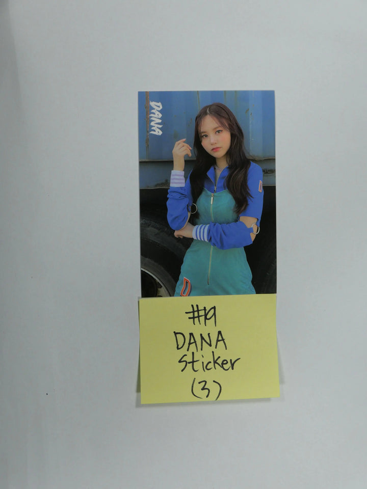 HOT ISSUE 1st Single Album &