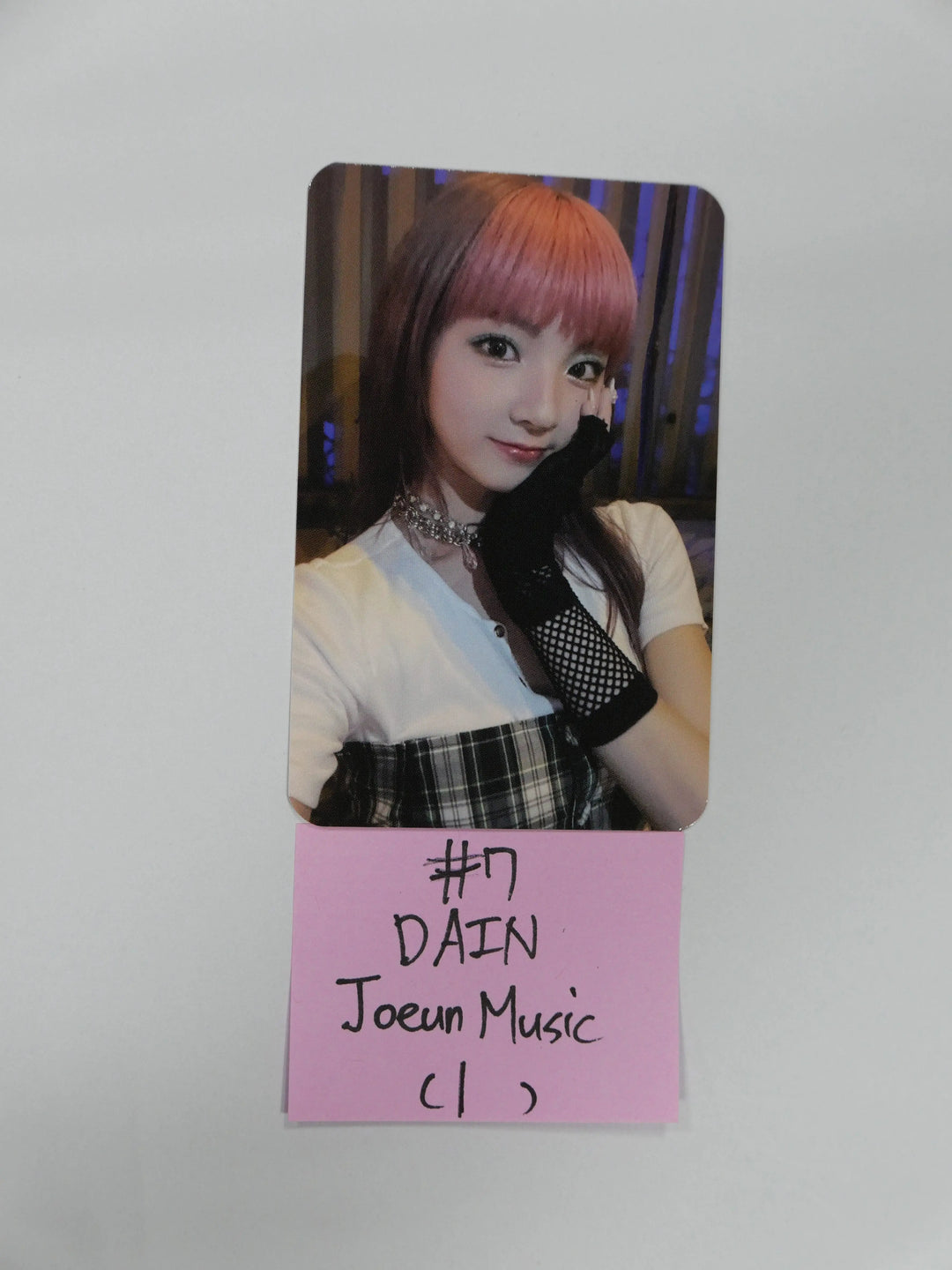 HOT ISSUE 1st Single Album &
