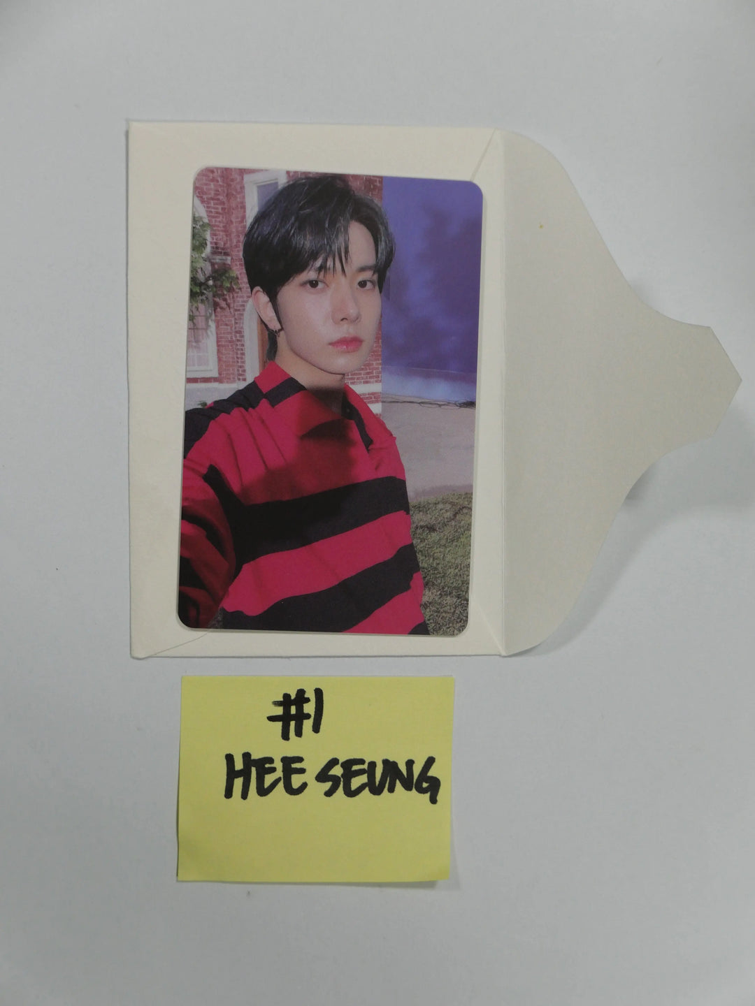 ENHYPEN - HYBE INSIGHT Event Photocard - HALLYUSUPERSTORE