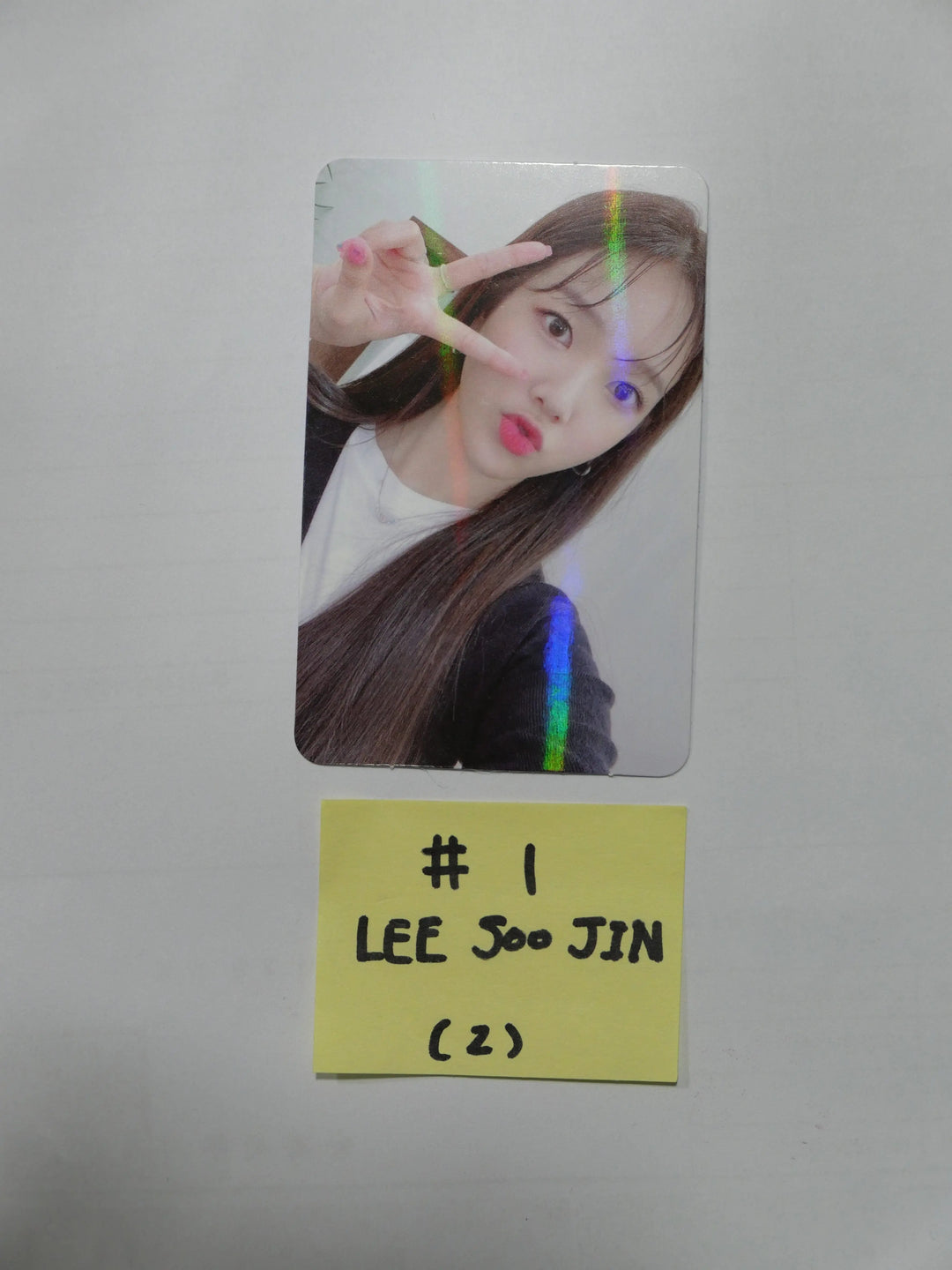Weeekly "Play Game : Holiday" 4th Mini - YGLOBAL Fansign Event Hologram Photocard - HALLYUSUPERSTORE