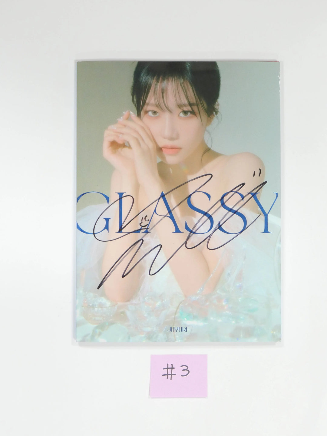 JO YURI (Of IZONE) &