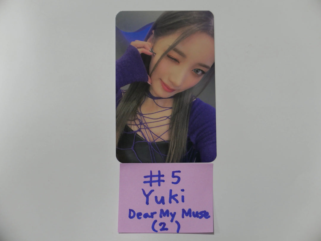 Purple Kiss &