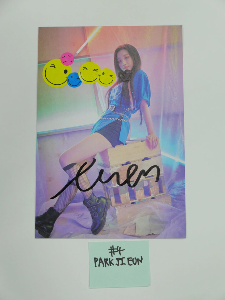 Purple Kiss &
