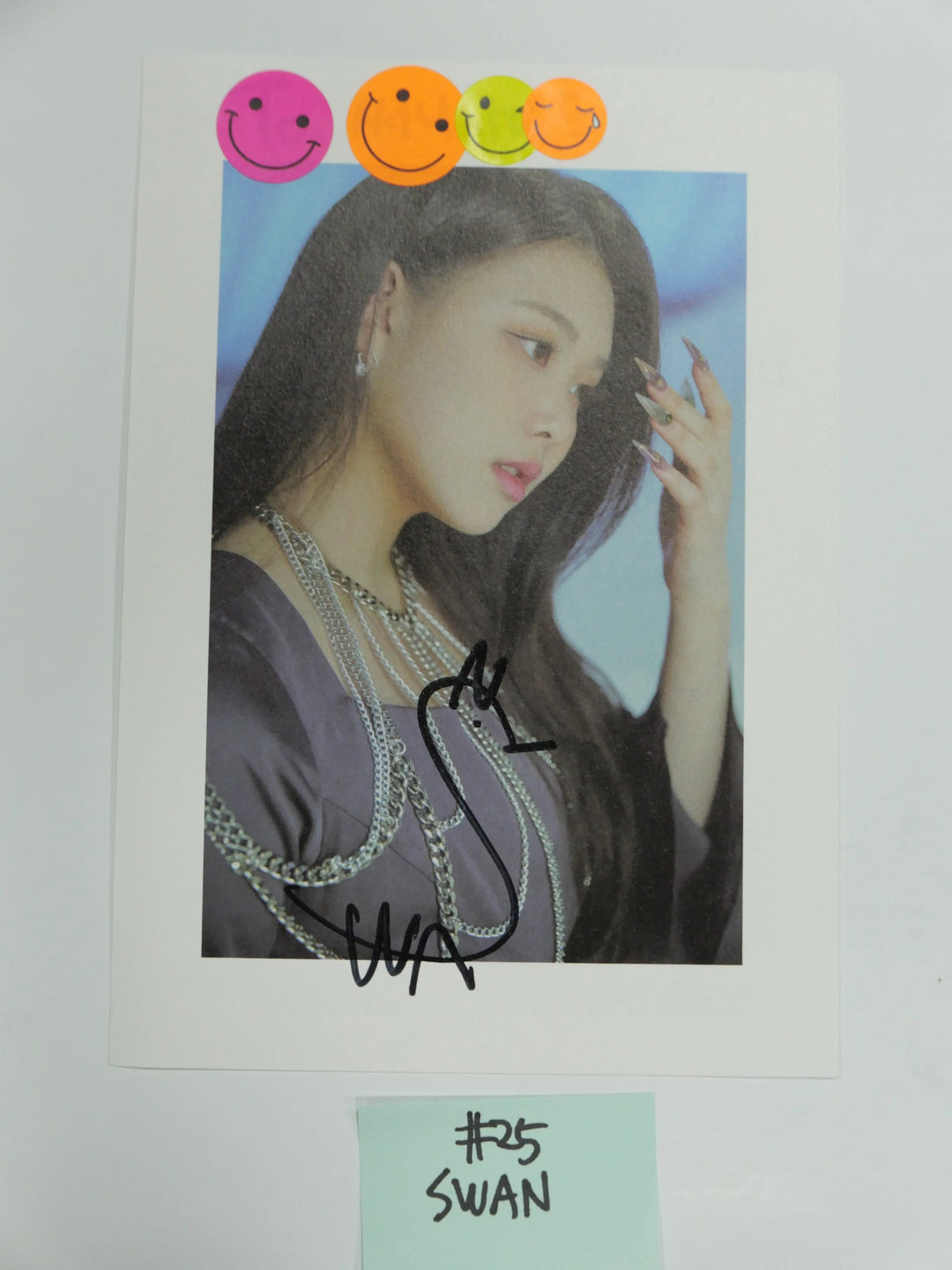 Purple Kiss &