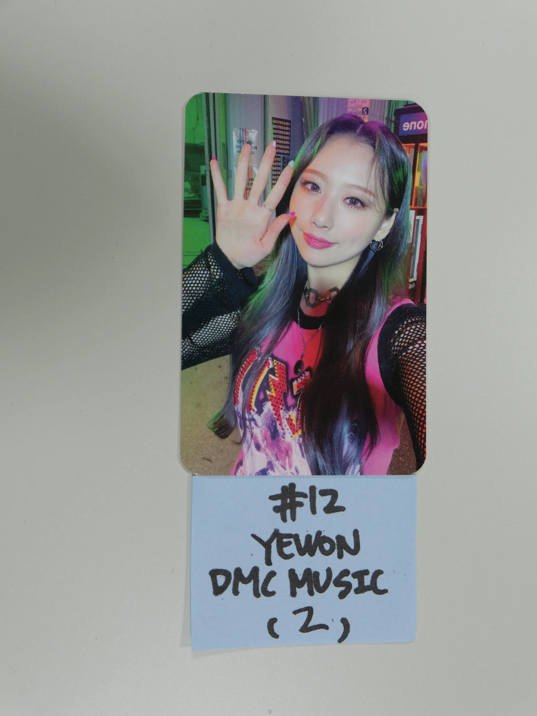 HOT ISSUE 1st Single Album &