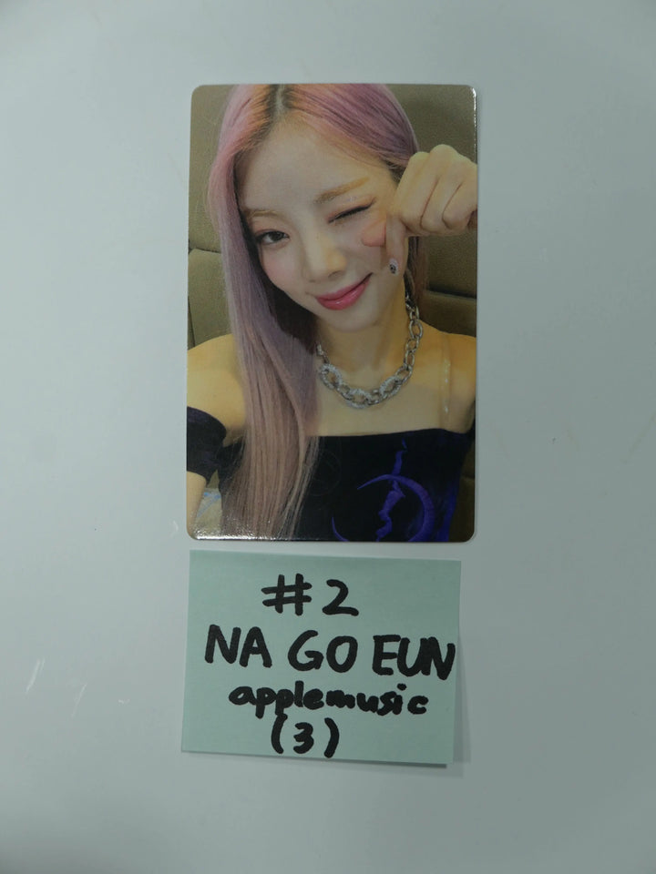 Purple Kiss &