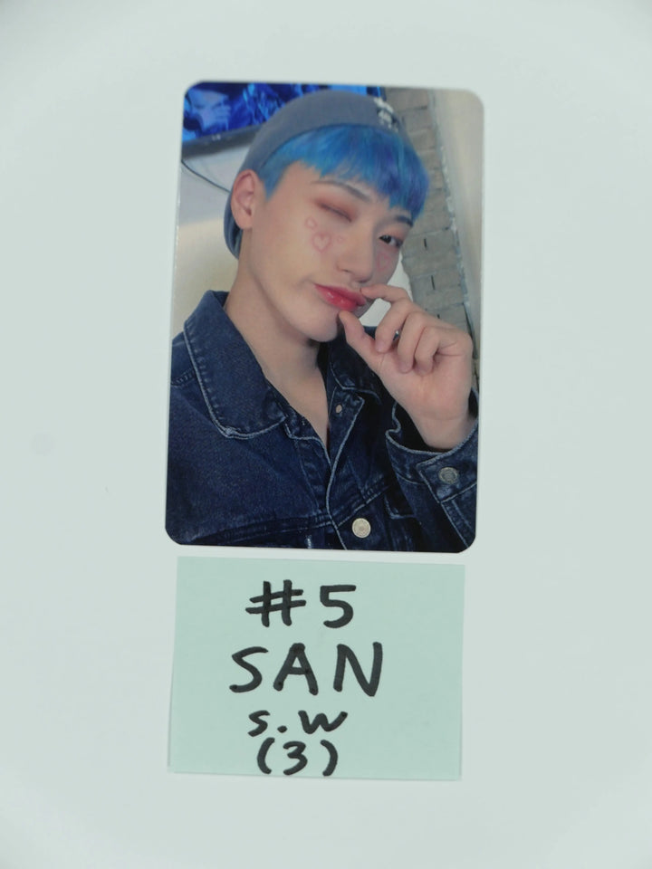 Ateez &