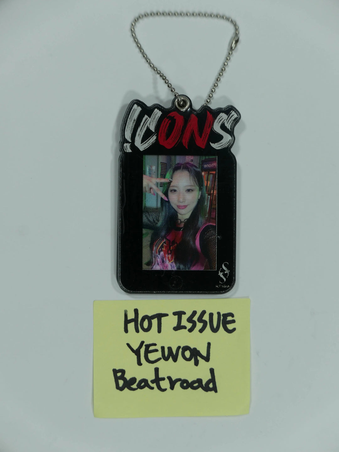 HOT ISSUE 1st Single Album &