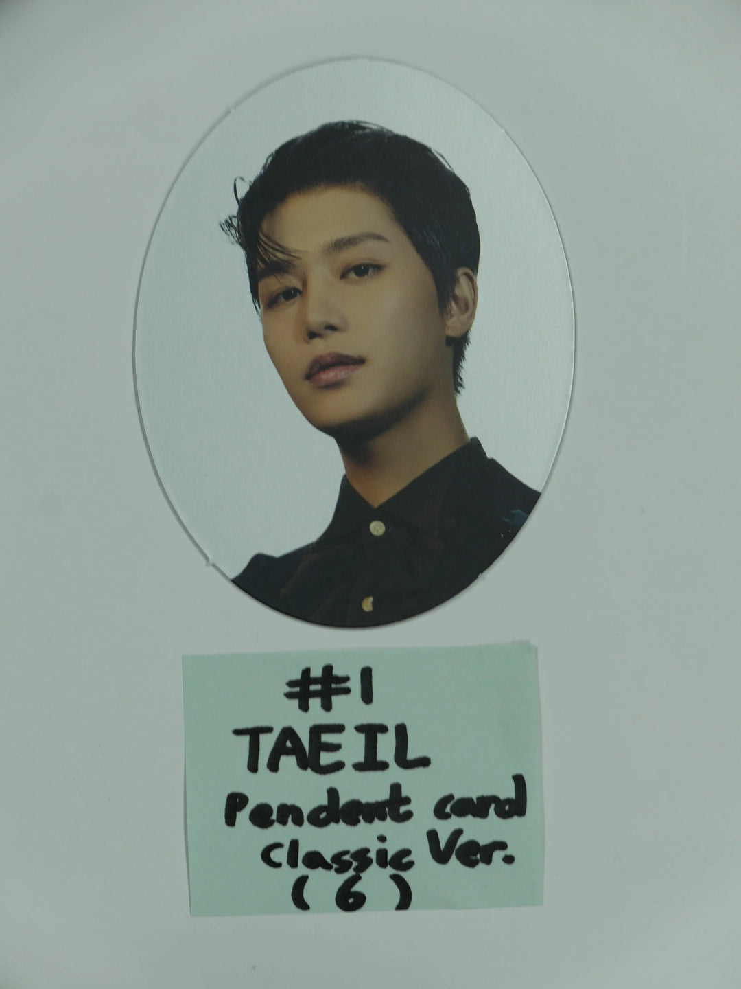 NCT 127 "Favorite" 3rd Repak - Official Pendent Card - HALLYUSUPERSTORE