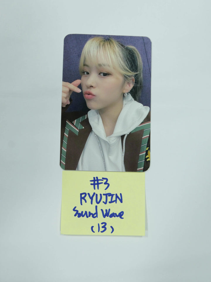 ITZY ‘CRAZY IN LOVE’ - Soundwave Fansign Event Photocard &amp; 4 Cut Photo - HALLYUSUPERSTORE