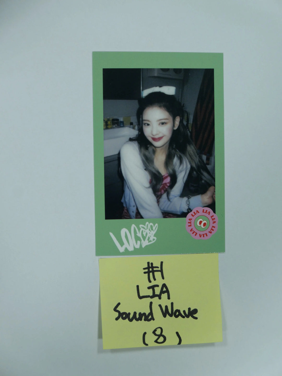 LIA (Of ITZY) ‘CRAZY IN LOVE’ - Soundwave Fansign Event Photocard - HALLYUSUPERSTORE