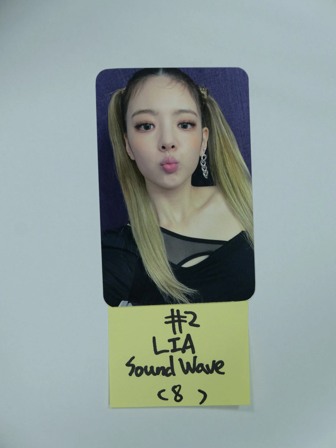 LIA (Of ITZY) ‘CRAZY IN LOVE’ - Soundwave Fansign Event Photocard - HALLYUSUPERSTORE