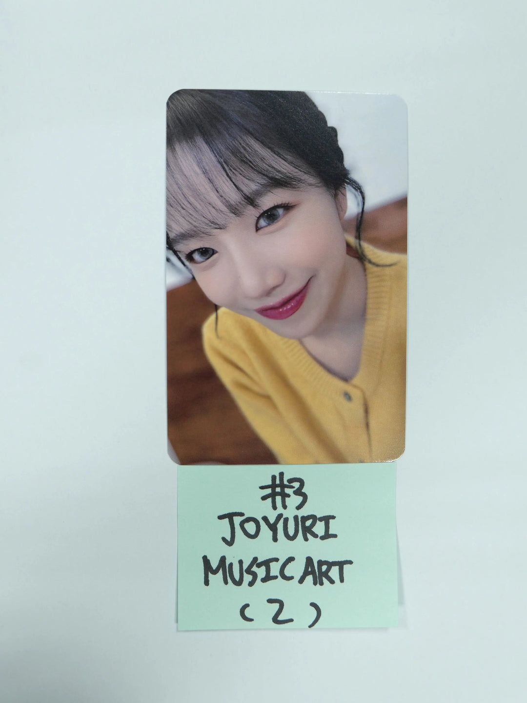 JO YURI (Of IZONE) &