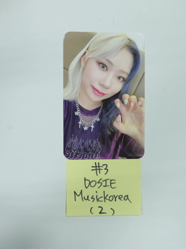 Purple Kiss &