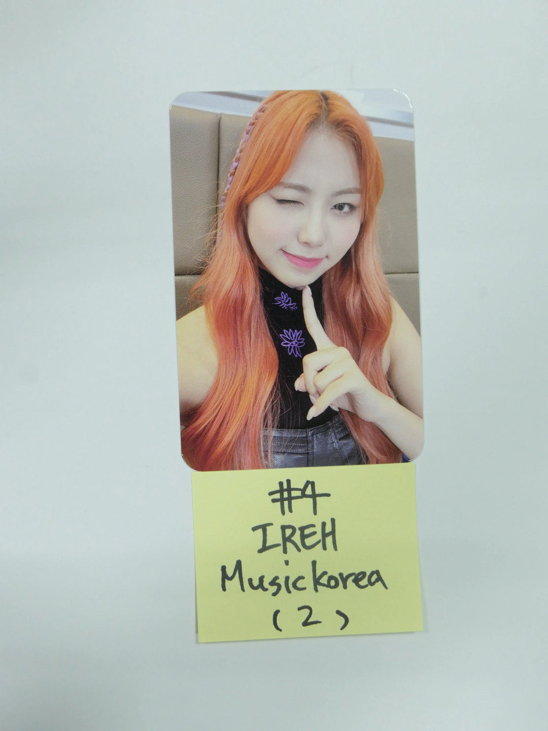 Purple Kiss &