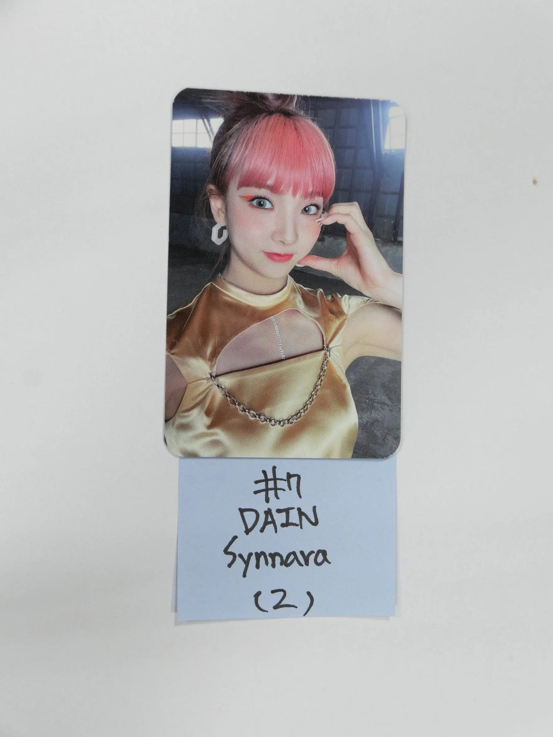 HOT ISSUE 1st Single Album &