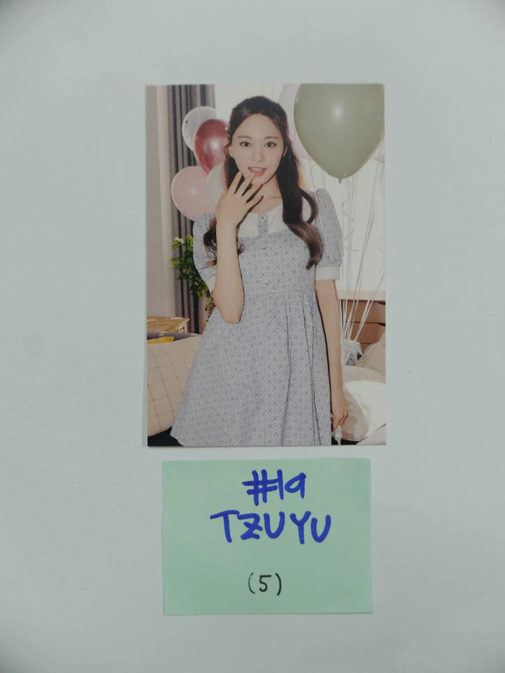 Happy TWICE &amp; ONCE day ! - Official Trading Card (1) - HALLYUSUPERSTORE