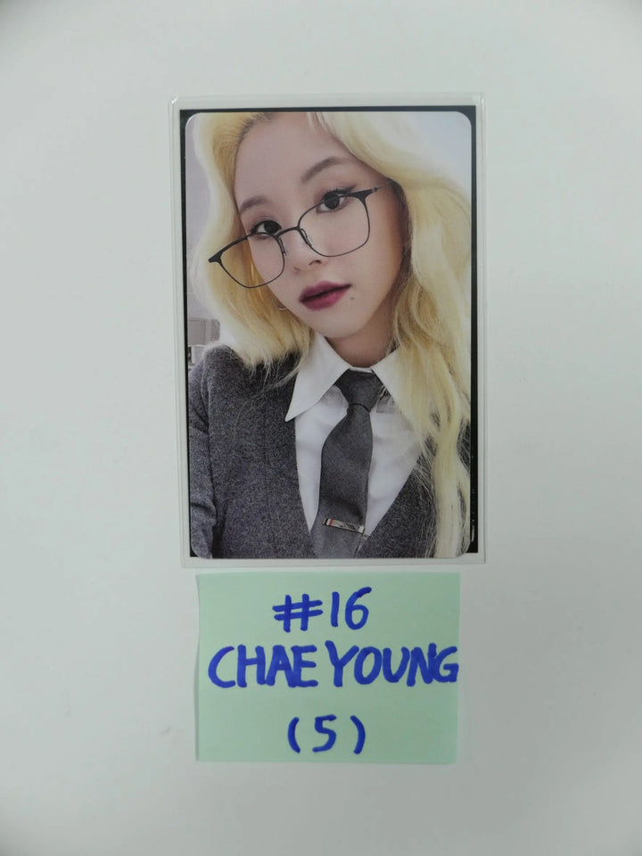 TWICE &