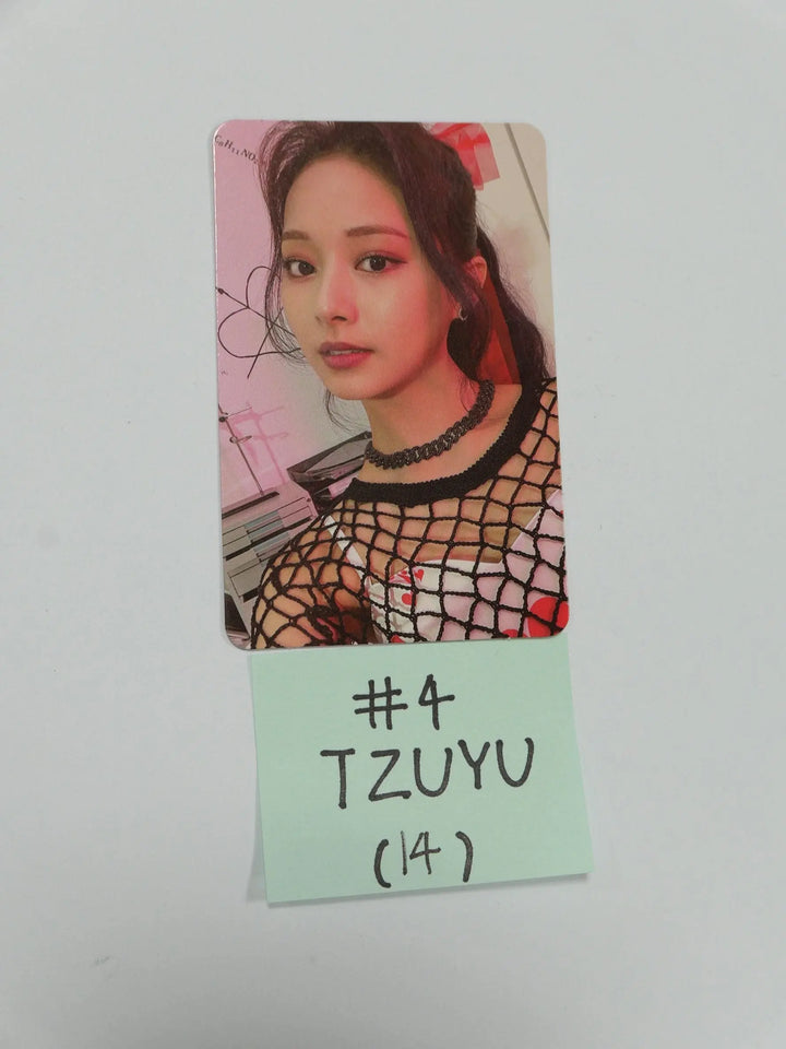 TWICE &