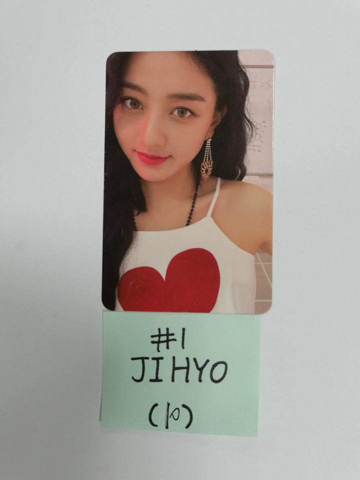 TWICE &