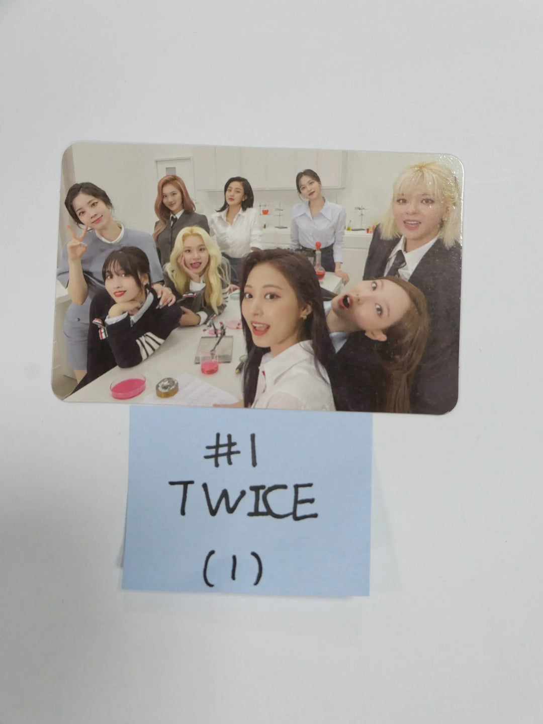 TWICE &