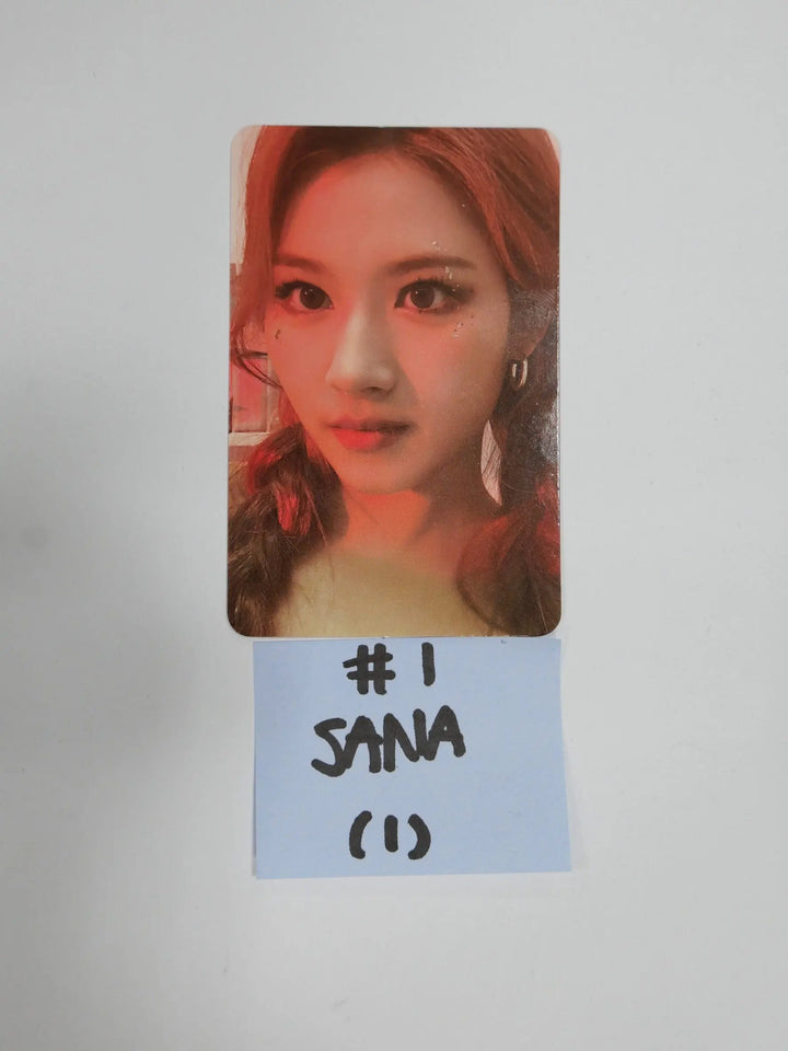 TWICE &
