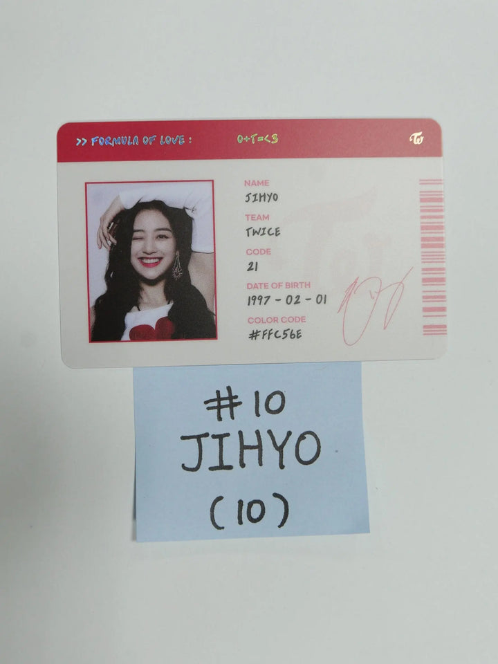 TWICE &