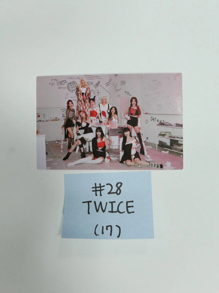 TWICE &
