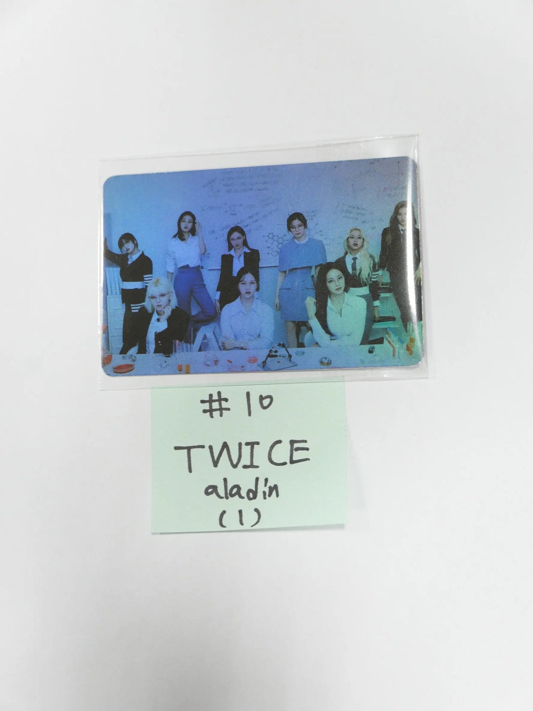 TWICE &