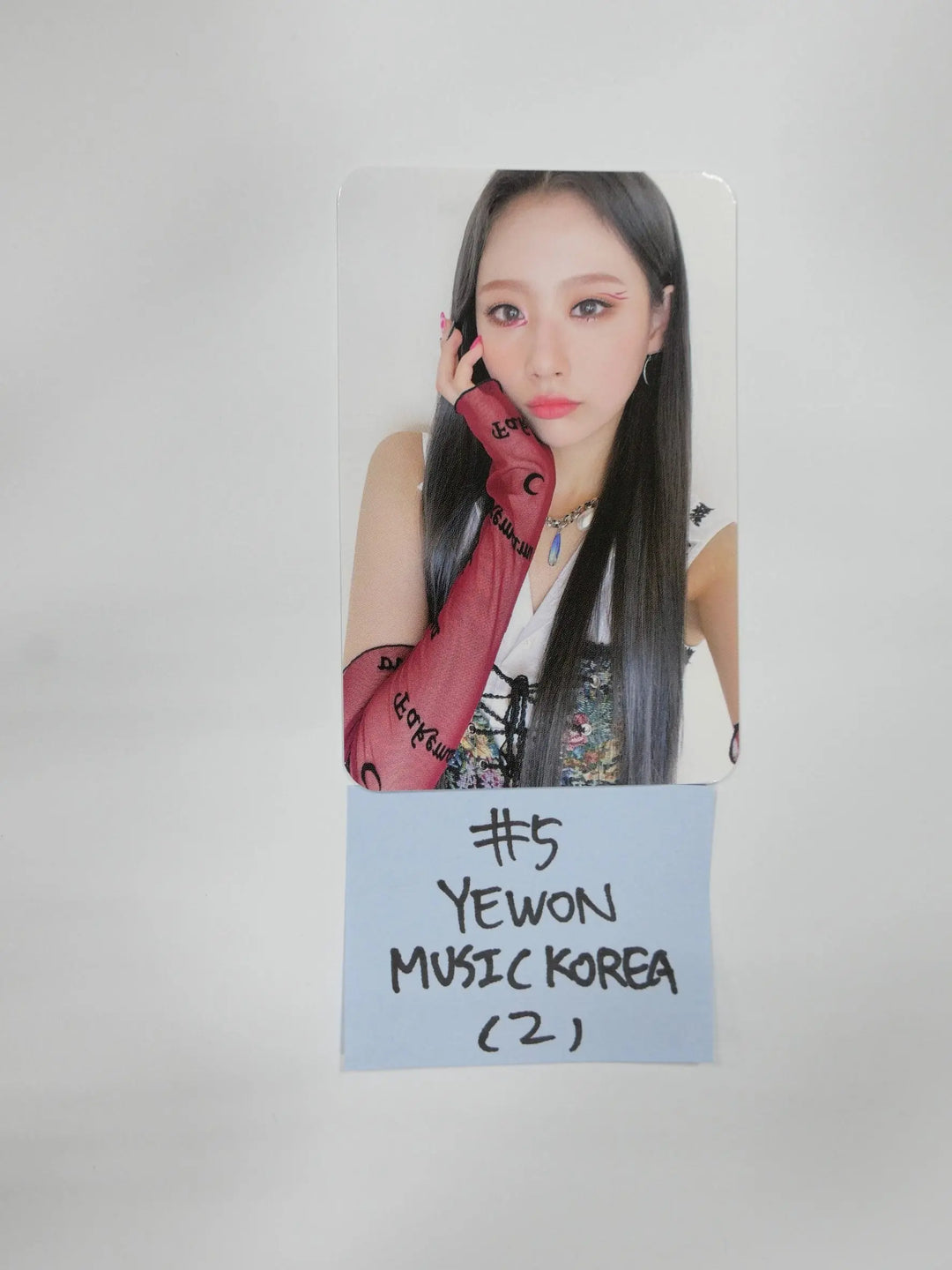 HOT ISSUE 1st Single Album &