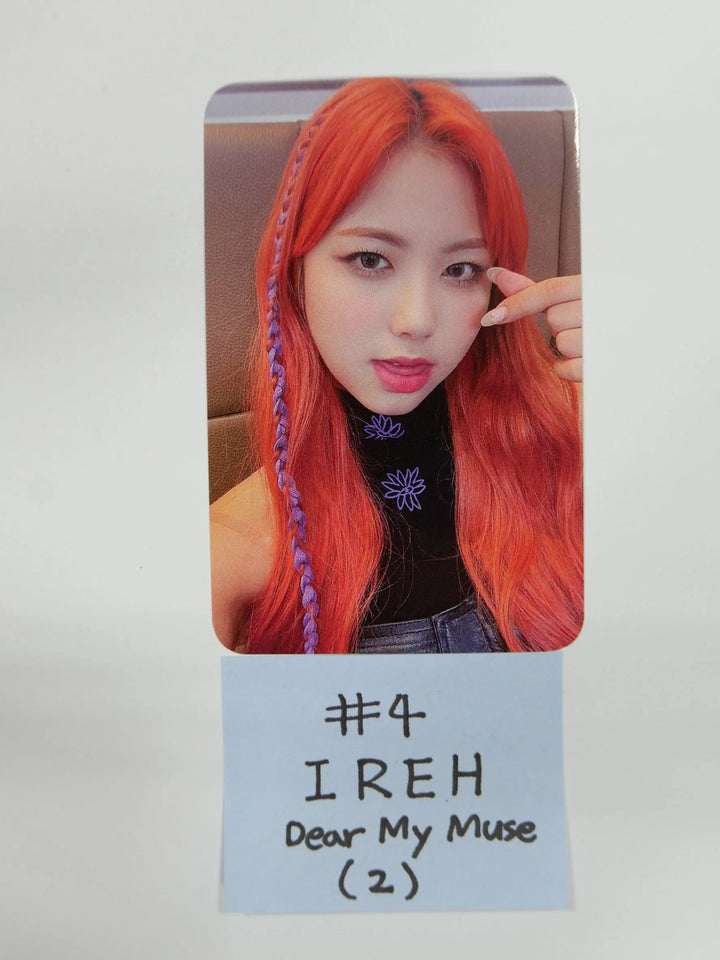 Purple Kiss &