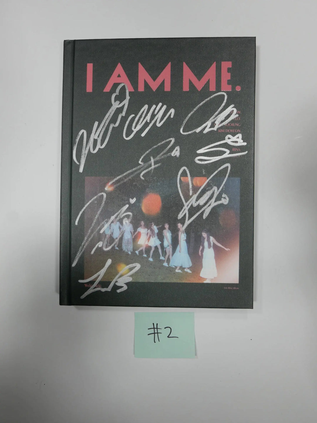 Weki Meki ‘I AM ME.’ - Hand Autographed(Signed) Promo Album - HALLYUSUPERSTORE