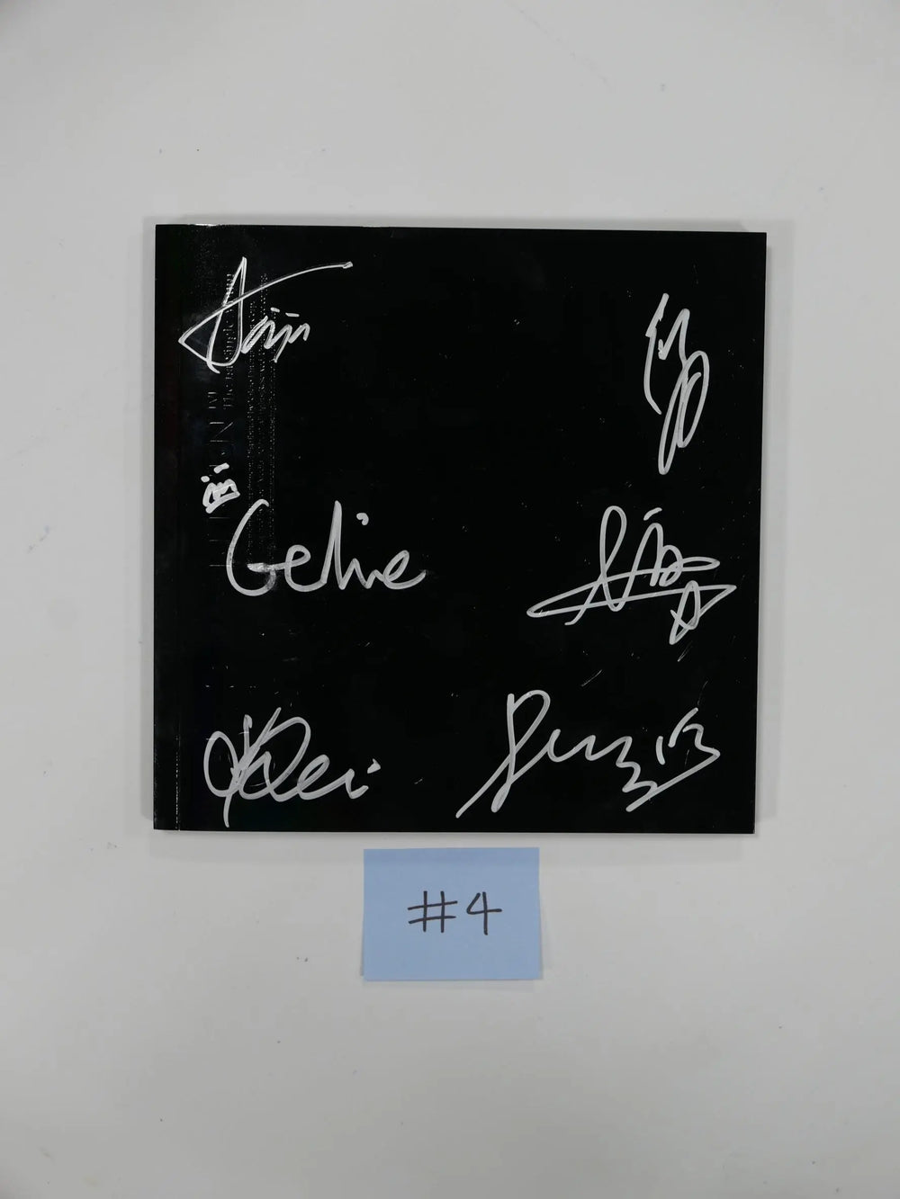 IVE 'ELEVEN' 1st Single - Hand Autographed(Signed) Promo Album - HALLYUSUPERSTORE