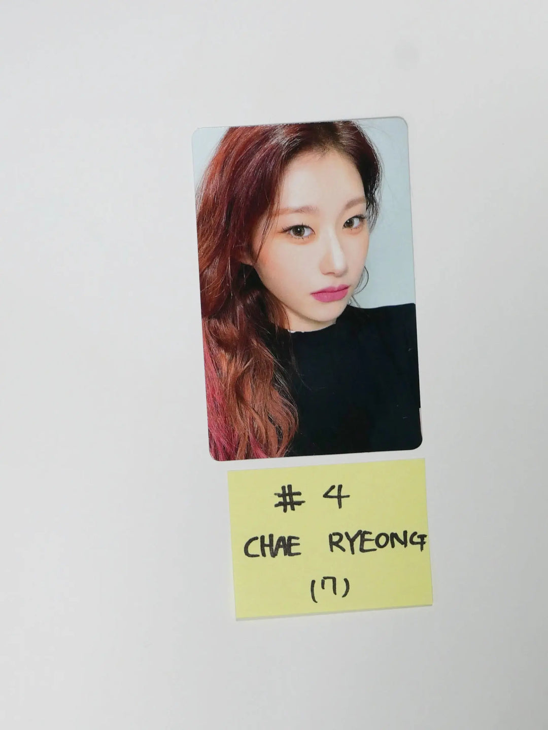 Itzy – No Bad Days DECEMBER <Let IT Snow> - Pre-order Benefit Polaroid Photocard &amp; Official Photocard - HALLYUSUPERSTORE