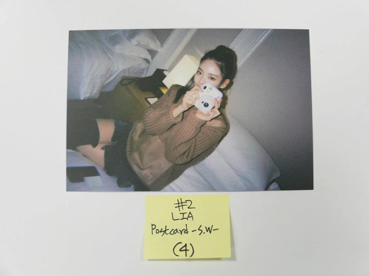 ITZY ‘CRAZY IN LOVE’ – Soundwave Fansign Event Postcard - HALLYUSUPERSTORE