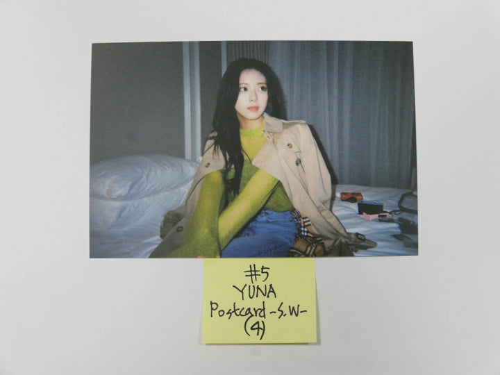 ITZY ‘CRAZY IN LOVE’ – Soundwave Fansign Event Postcard - HALLYUSUPERSTORE