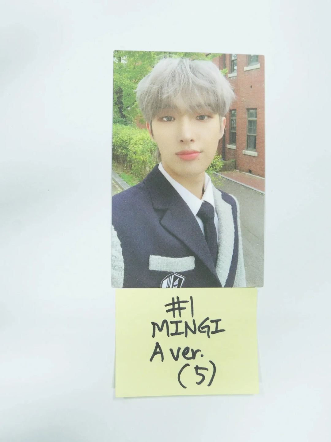 Ateez &