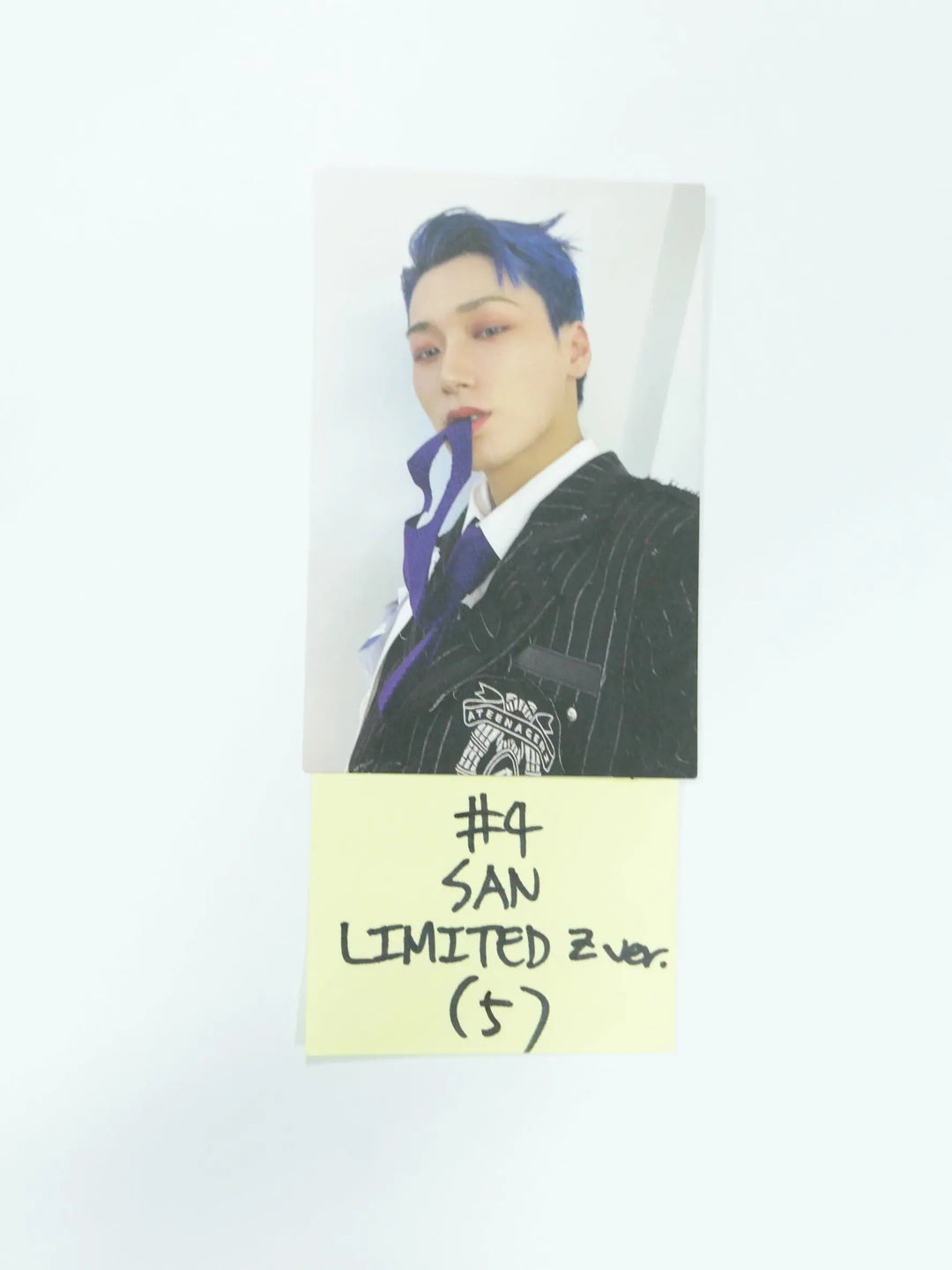 Ateez &
