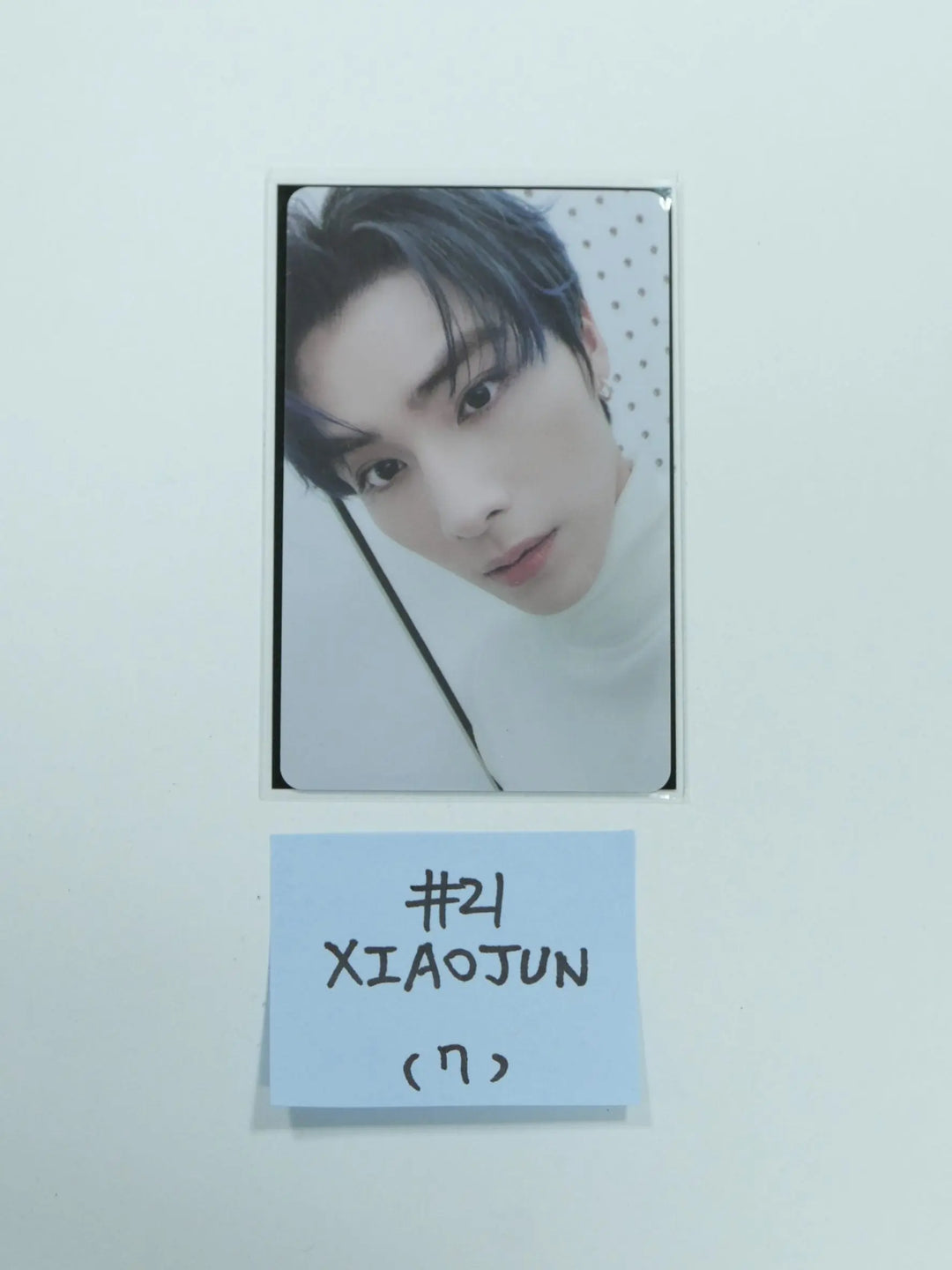 NCT Universe - SM Town Luckydraw Photocard (1) - HALLYUSUPERSTORE