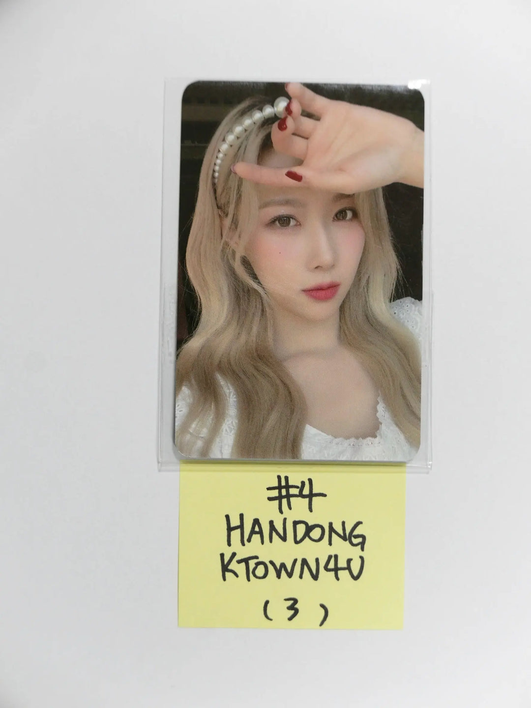 Dreamcatcher - 2022 Season’s Greeting Ktown4U Pre-Order Benefit Photocard [Updated 1/14] - HALLYUSUPERSTORE